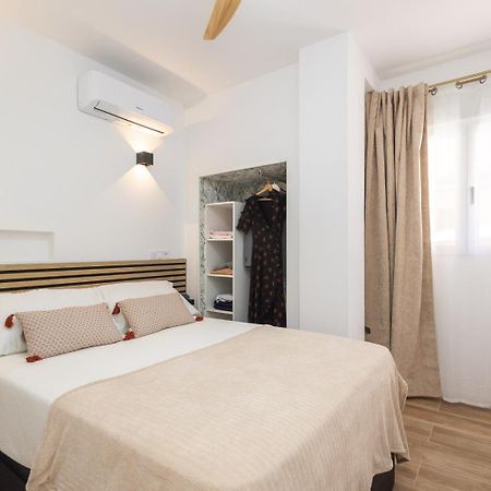 Moderno, Amplio Y Muy Comodo บาเลนเซีย ภายนอก รูปภาพ