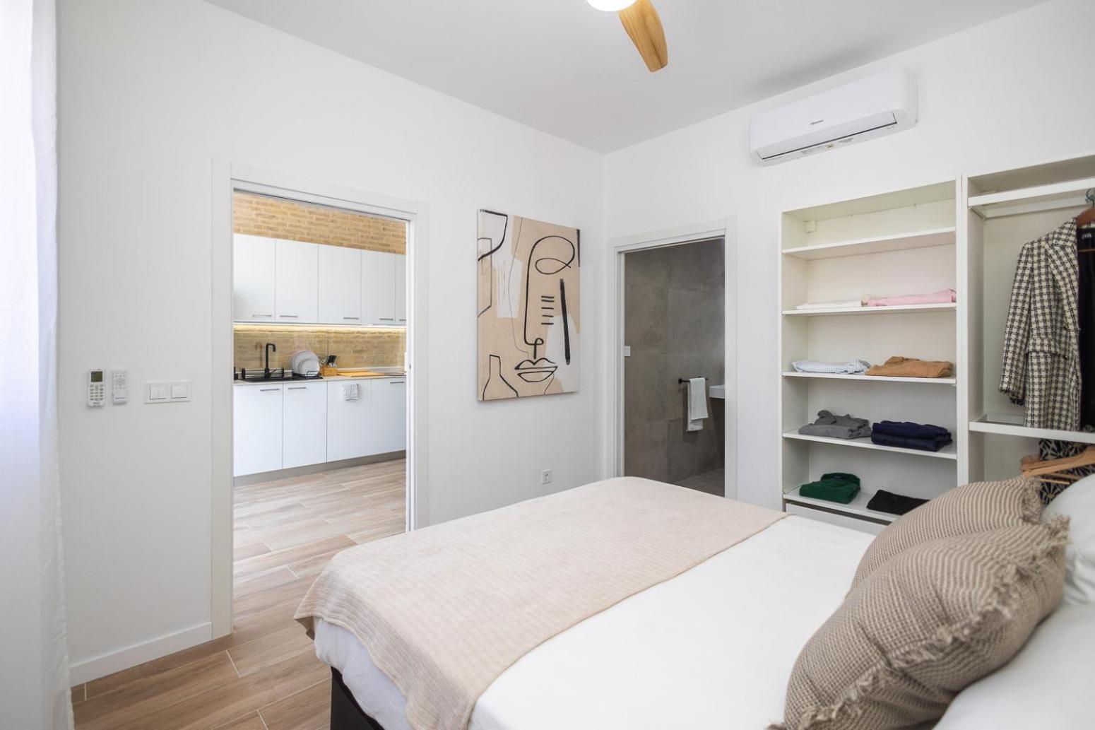 Moderno, Amplio Y Muy Comodo บาเลนเซีย ภายนอก รูปภาพ